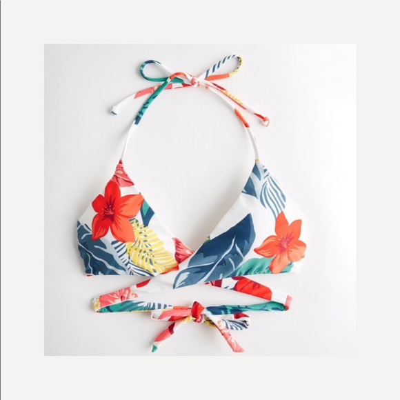 Hollister Wrap Triangle bikini top with bottoms - Picture 3 of 6